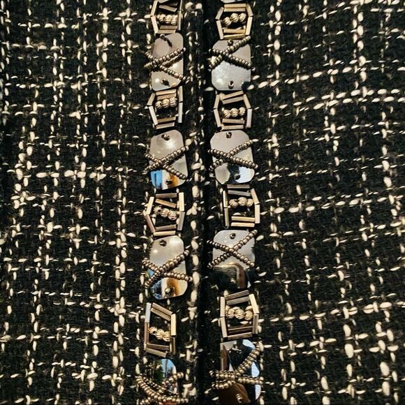 Season. js Tweed Embellished Trim Snap Button Blazer Size Small - Picture 3 of 8